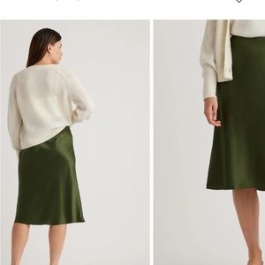 QUINCE green silk skirt - size small 💚